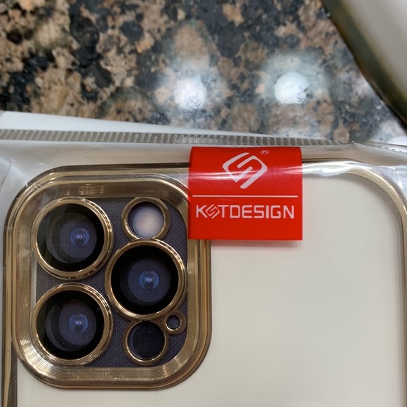 Koto Design IP12 Pro phone case NWOT - Picture 4 of 8